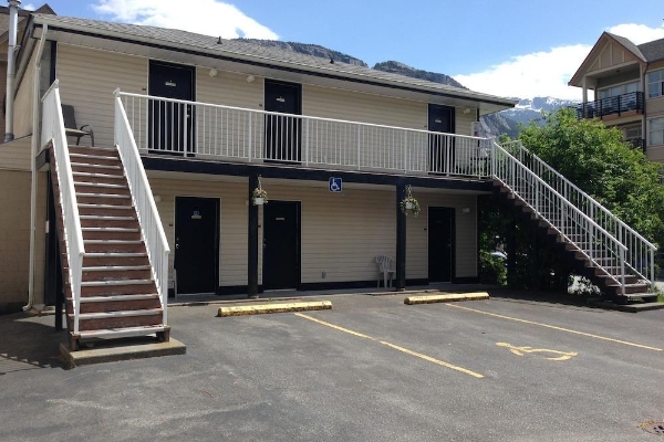 Squamish Budget Inn